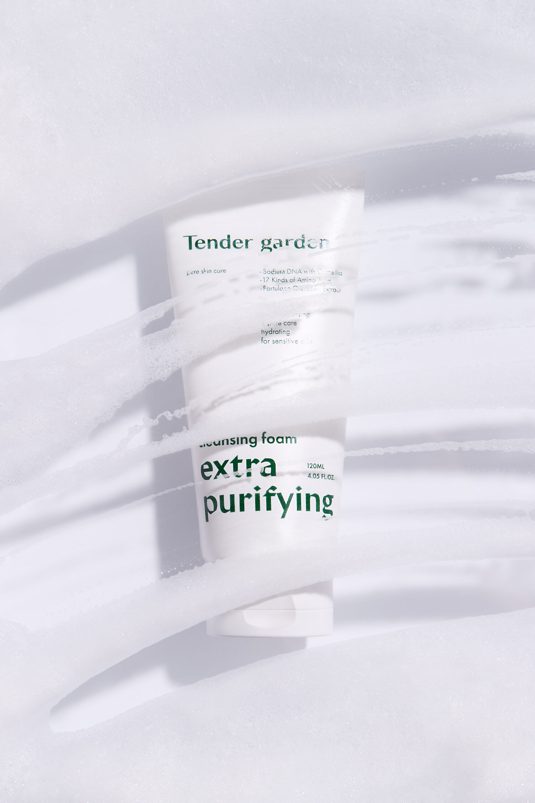 Tender Garden Cleansing Foam Extra Purifying (120ml) Glow skin starts from cleansing! Mild acidic and hydrating cleansing foam for all skin type Moisturizing Mild Cleansing The Beginning of Hydro-Glowtox Cleansing Moisture Cleansing Without Inner Tightness High-purity Camellia PDRN + 17 types of amino acid moisturizing components draw moisture to maintain clear, moist skin texture even after cleansing. Clinically Proven High-Performance Care Gentle yet powerful cleansing power confirmed through 4 clinical tests (sebum, waste, oil)! Provides 10-layer deep skin moisturizing power. NEXT-GEN APPLYING “Hydro-Glowtox” PHYTO PDRN SKIN THEARAPY LINE Camellia PDRN ; Hydro-Glowtox Combines high-purity 99% PHYTO PDRN components with 3D moisture technology. Baby Collagen (17 Amino Acids) ; Hydro Coating