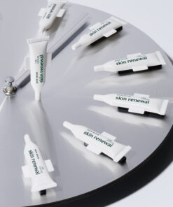 Tender garden Skin Renewal Pure Serum (1.5ml*5ea) PDRN Hydro-Glow Tox 99.9% Concentrated Transparently Radiant Pure Glow Skin 99.9% Highly Concentrated Camellia PDRN Three-dimensional mesh-structured hyaluronic acid combined with the vitality of camellia plants that bloom even in harsh winter, delivering hydro plumping effects that surge from within the skin. Clinically Proven High-Efficacy Care Skin lifting confirmed through 6 clinical tests, 100-hour moisture/hydration lasting power, real moisture volume boosting. NEXT-GEN APPLYING “Hydro-Glow Tox” PHYTO PDRN SKIN THEARAPY LINE Camellia PDRN ;Hydro-Glow Tox Combines high-purity 99% PHYTO PDRN components with 3D moisture technology. This delivers exceptional elasticity-enhancing skin renewal and outstanding well-aging Hydro-toxin effects. Camellia flowers particularly symbolize winter in Jeju, demonstrating strong vitality by blooming even in the harsh winter cold. Due to their rich components and skin benefits, they are highly popular ingredients in the cosmetics industry. Tender garden Skin Renewal Pure Serum Ingredients Water, Butylene Glycol, 1,2-Hexanediol, Camellia Japonica Flower Extract, Sodium DNA, Sodium Hyaluronate Crosspolymer, Ethylhexylglycerin, Adenosine